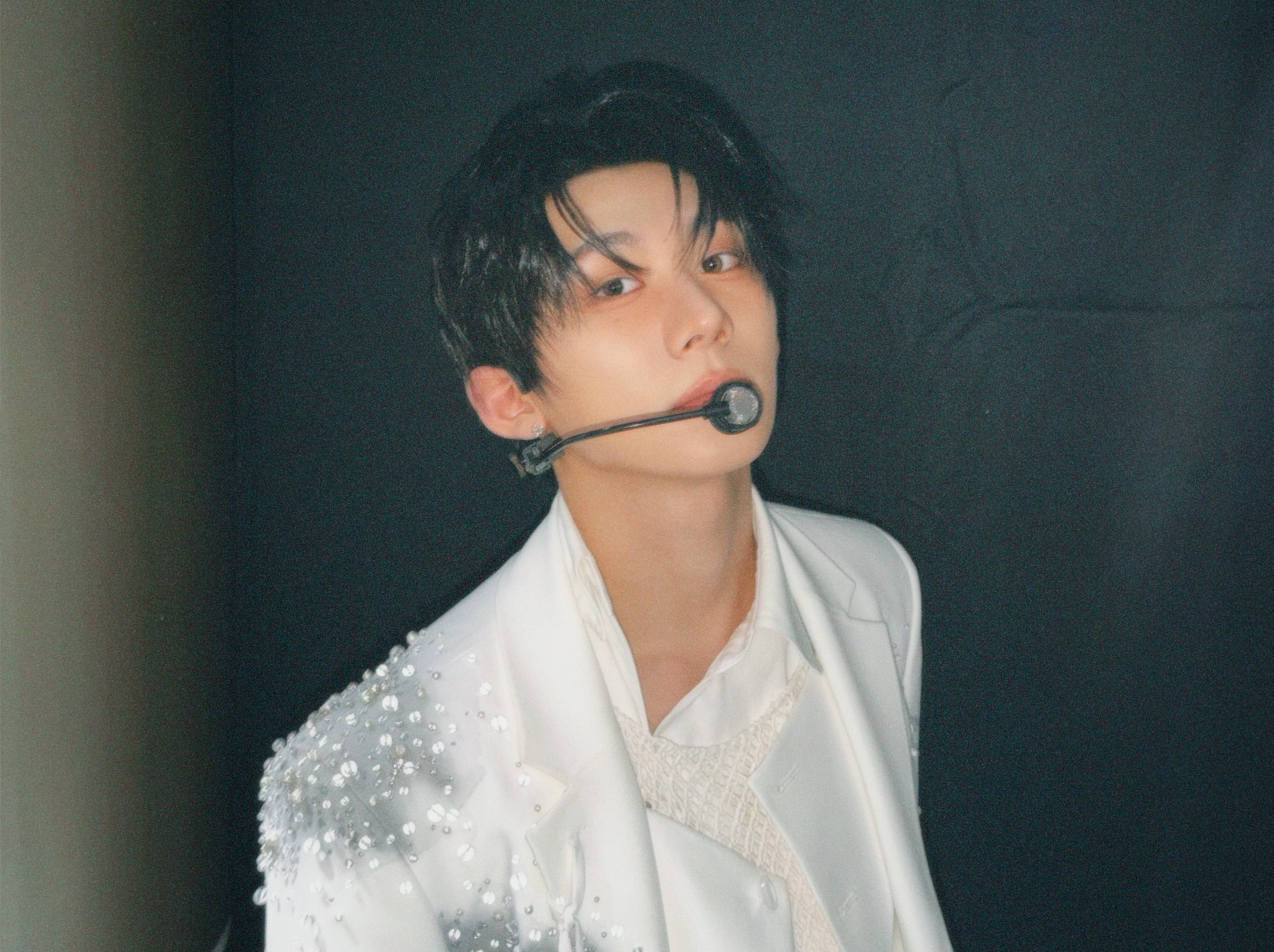 A moment captured by Park Han (AHOF)'s fan