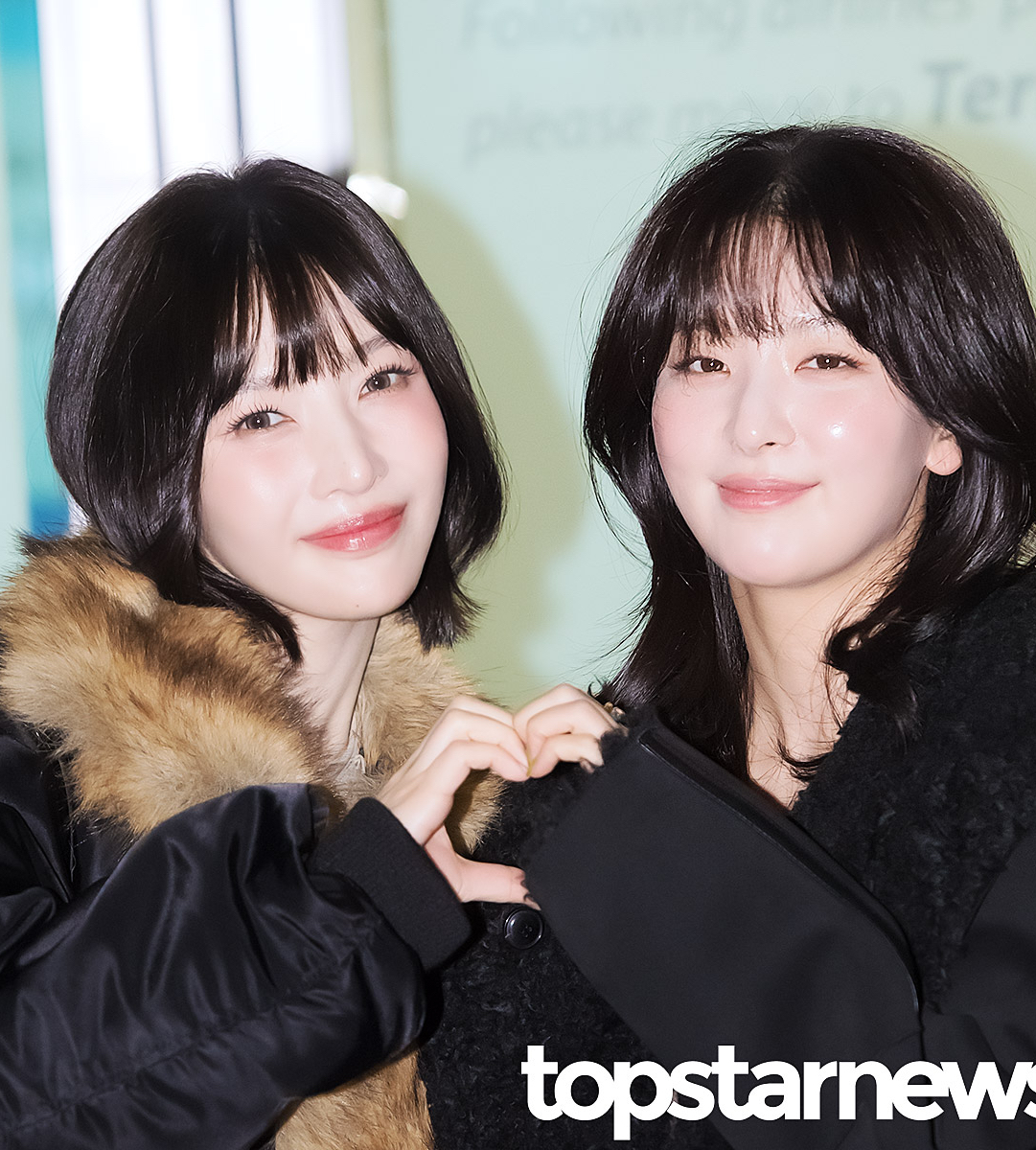 Recent activity shot of Red Velvet