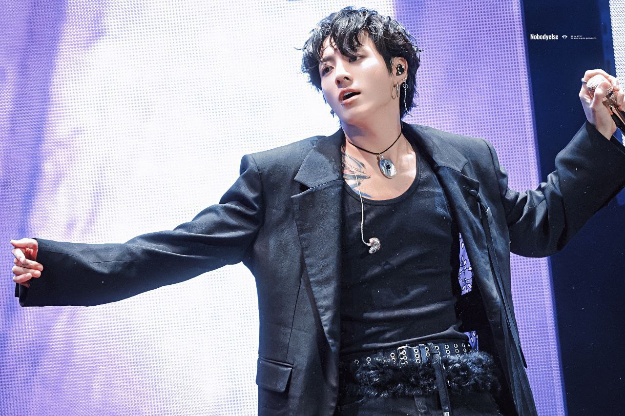 Feed komunitas K-pop terpanas hari ini