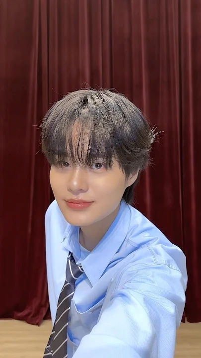 Latest photo of Lee Daehwi (AB6IX)