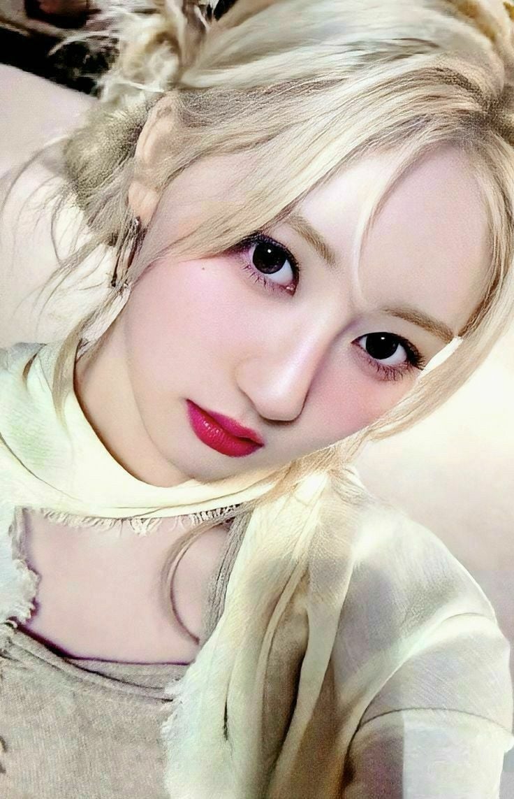 Latest photo of Rami (BABYMONSTER)