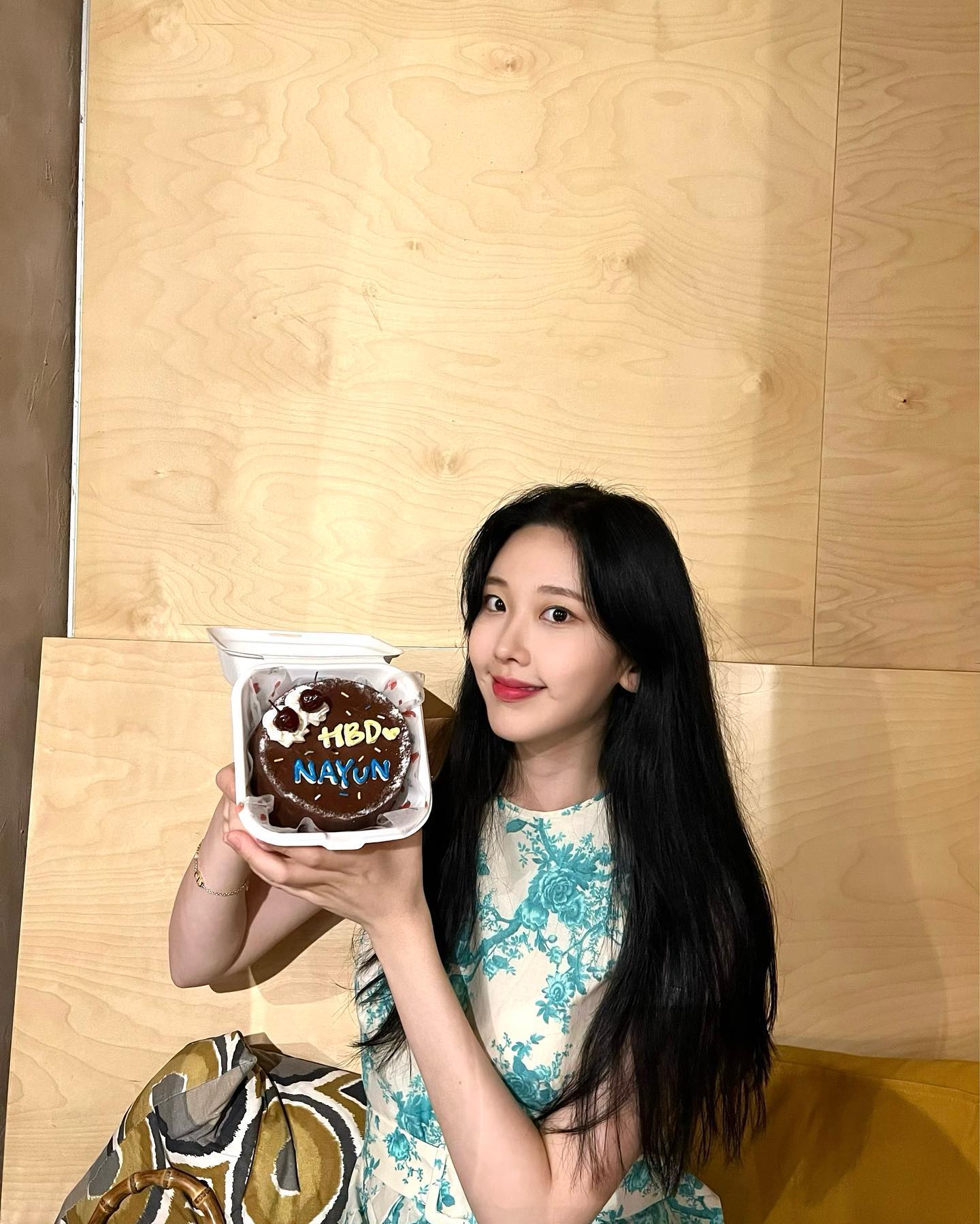 Recent activity shot of Nayun (MOMOLAND)
