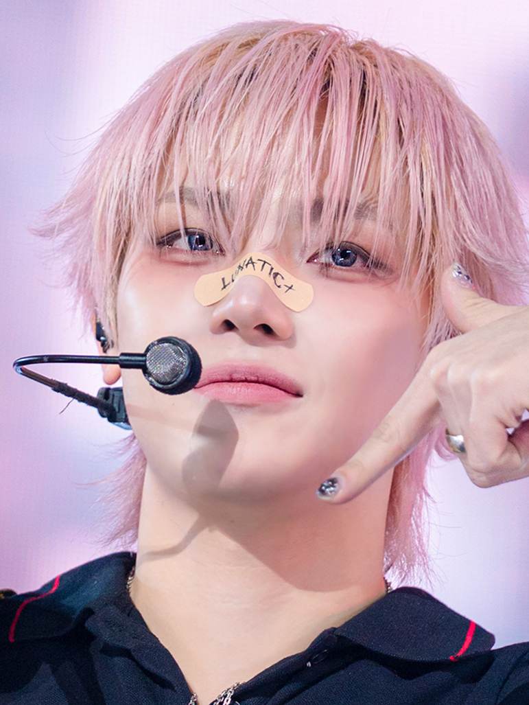 A moment captured by Nicholas (&TEAM)'s fan