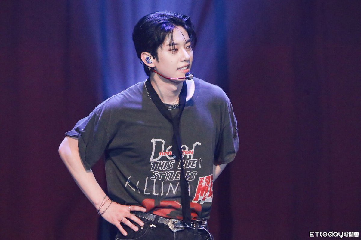 Behind-the-scenes cut of AB6IX