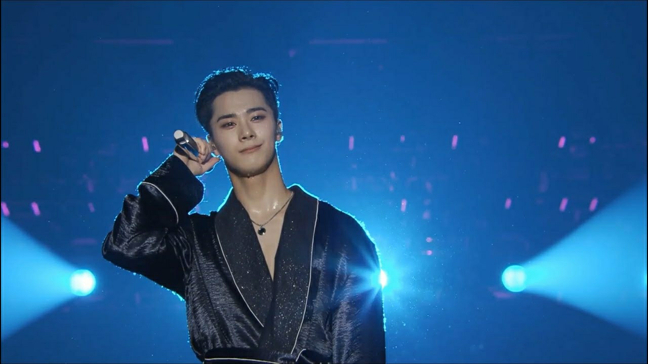 Latest photo of Moonbin (ASTRO)