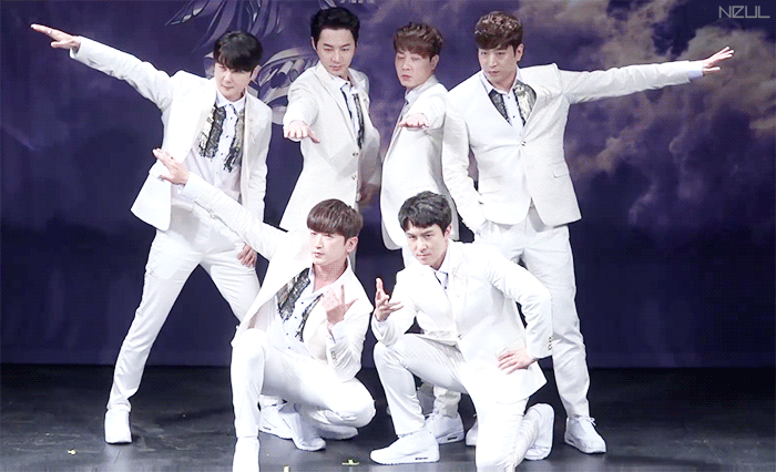 Behind-the-scenes cut of SHINHWA
