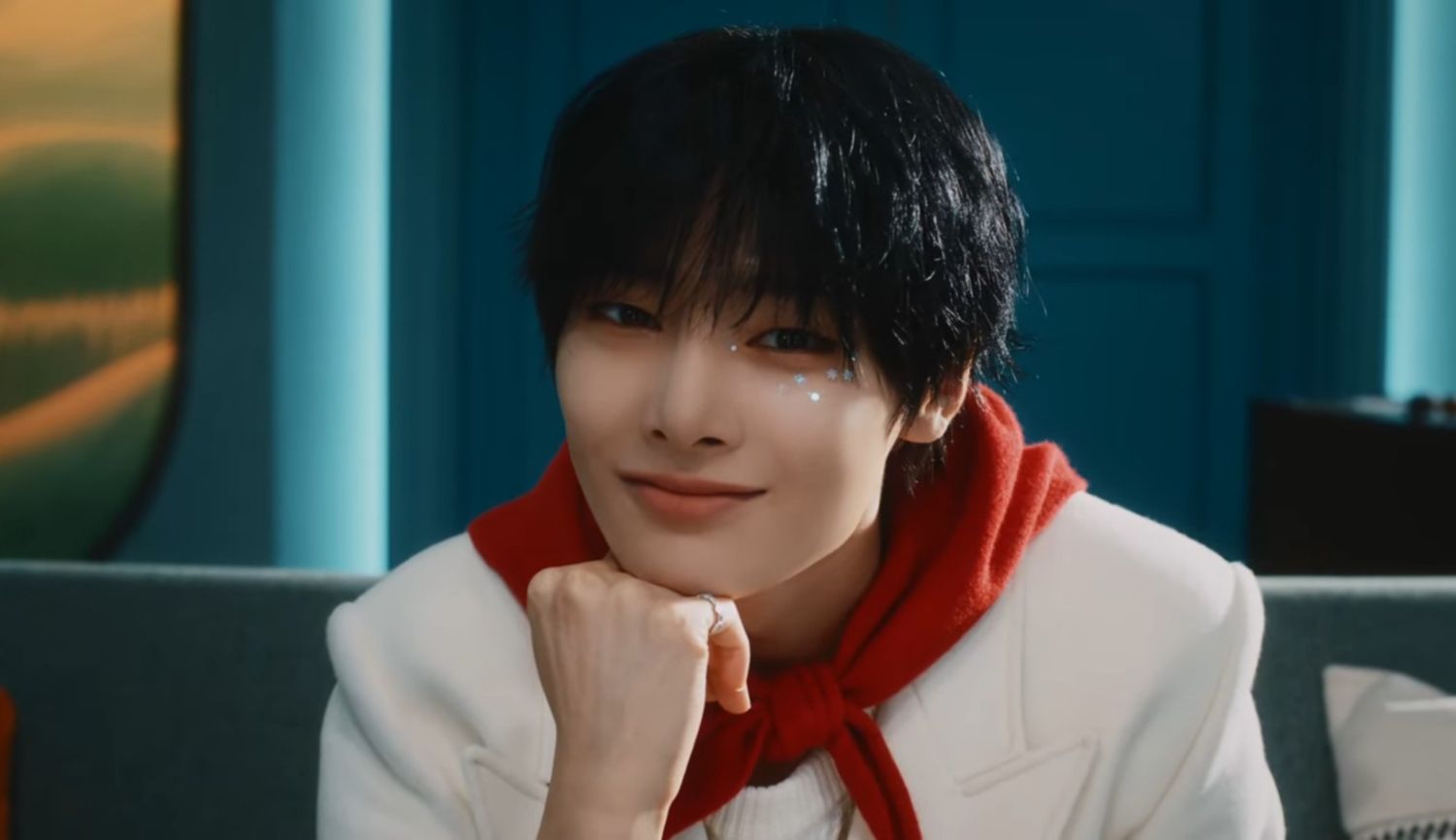 Behind-the-scenes cut of I.N (Stray Kids)