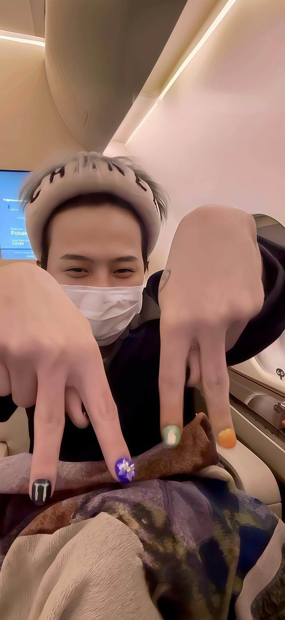 Foto terbaru G-DRAGON (BIGBANG)