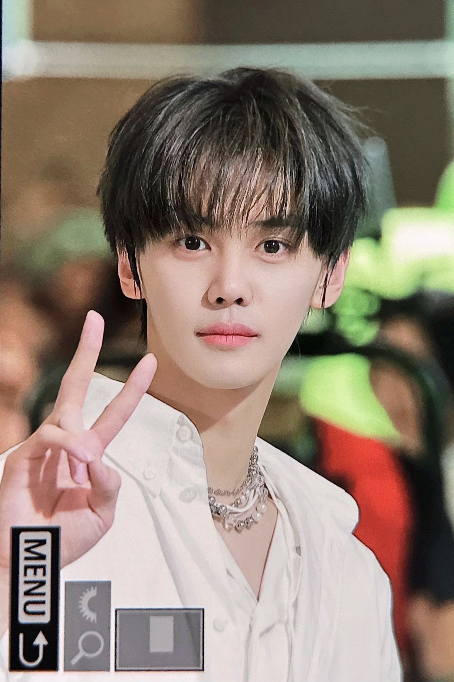 Latest photo of Kim Gyuvin (ZEROBASEONE)