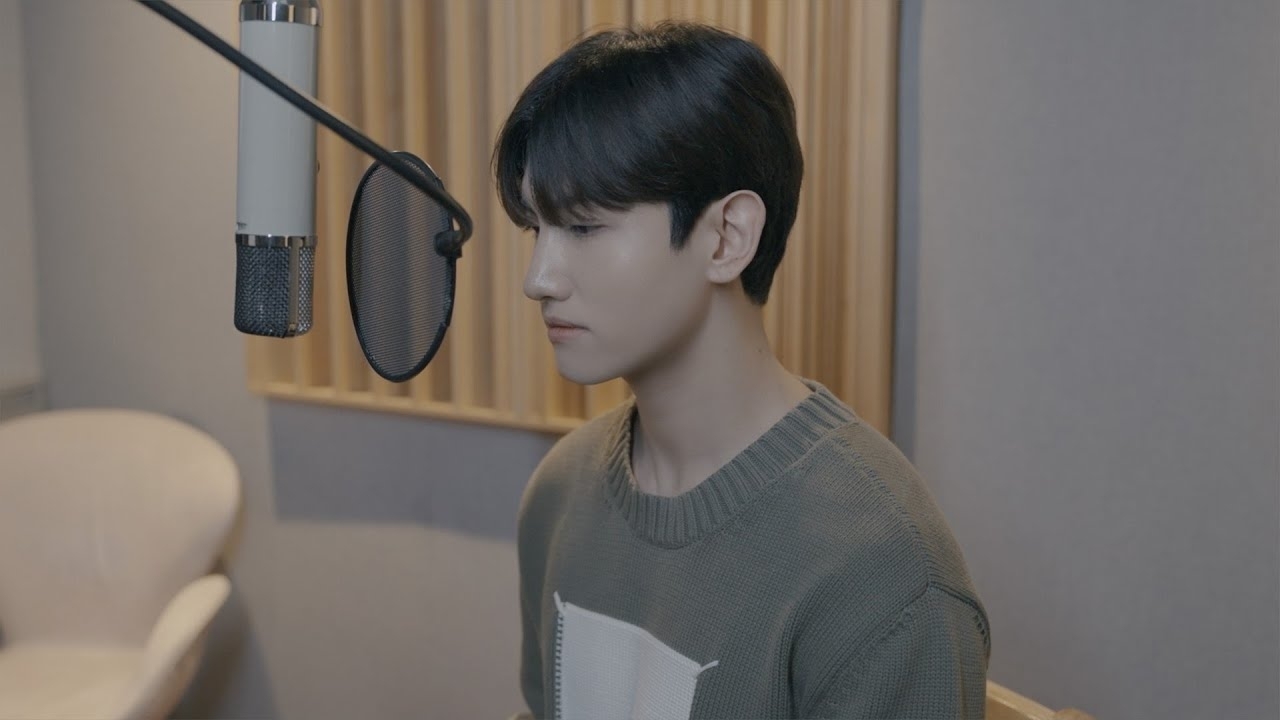 Recent activity shot of Max (TVXQ)