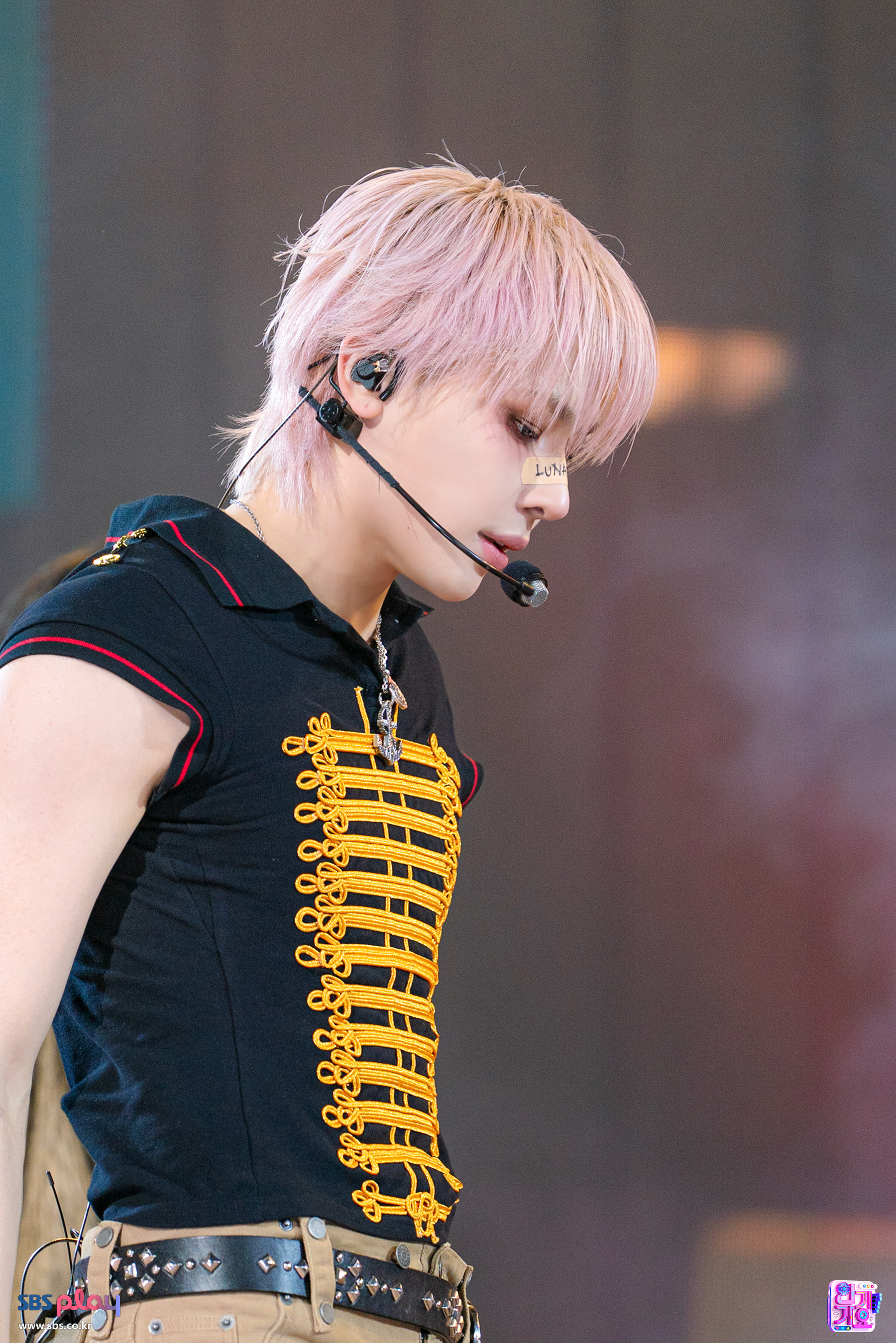 Behind-the-scenes cut of Nicholas (&TEAM)