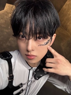 Latest photo of Fuma (&TEAM)