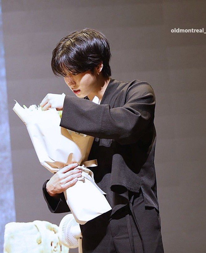 Recent activity shot of HAN (Stray Kids)