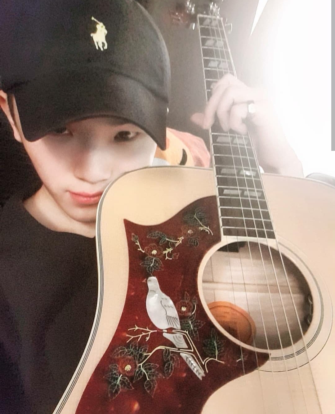 A moment captured by Woozi (SEVENTEEN)'s fan