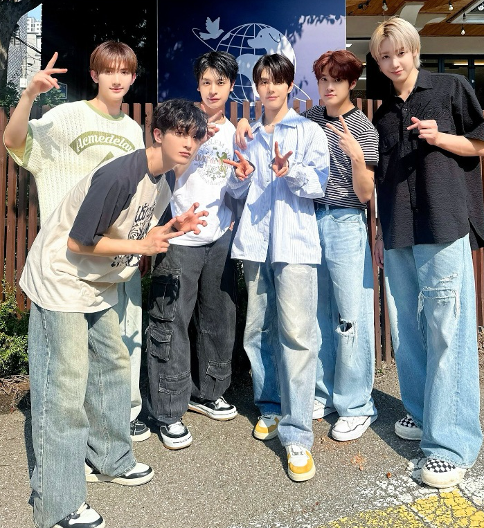 Behind-the-scenes cut of Yechan (Xikers)