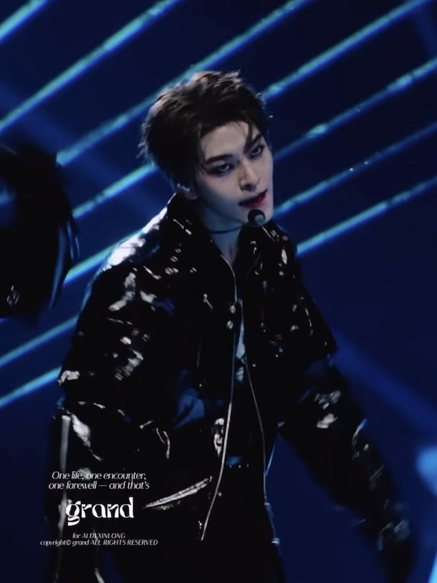 Behind-the-scenes cut of He Xinlong (ALPHA DRIVE ONE)