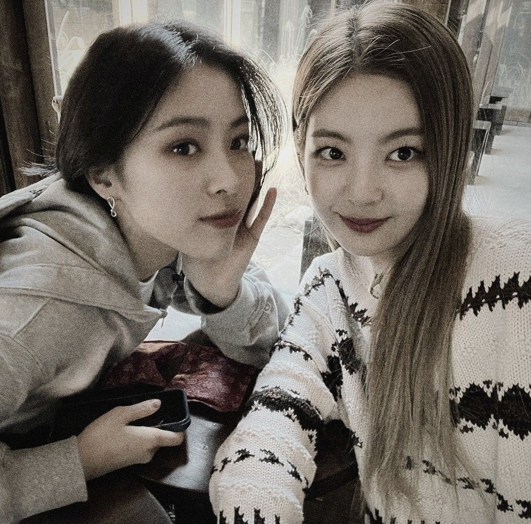 Recent activity shot of ITZY