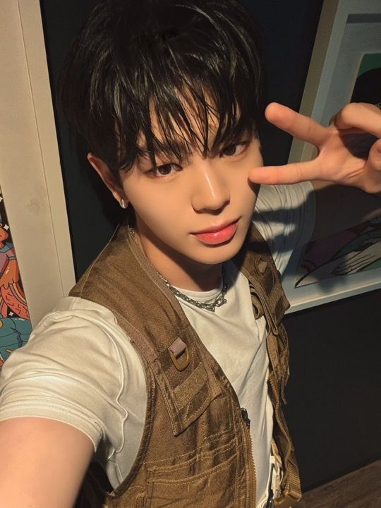 Recent activity shot of EVNNE