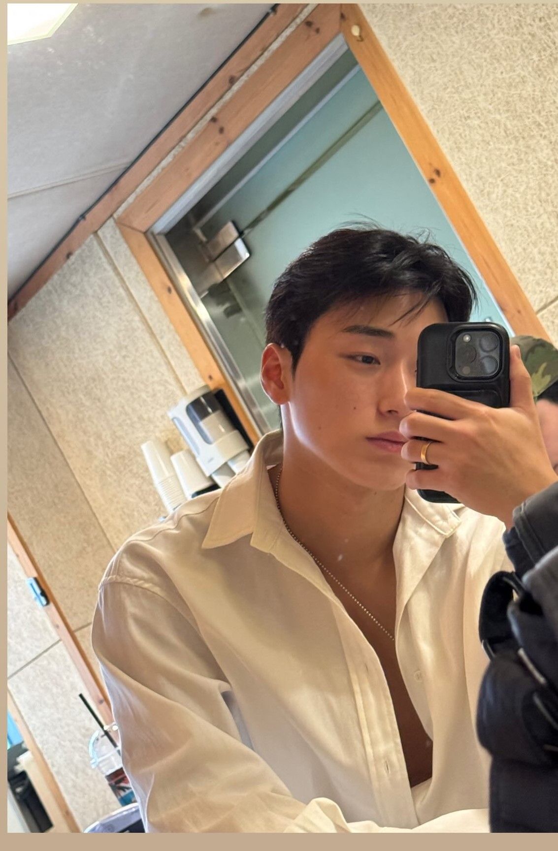 A moment captured by San (ATEEZ)'s fan