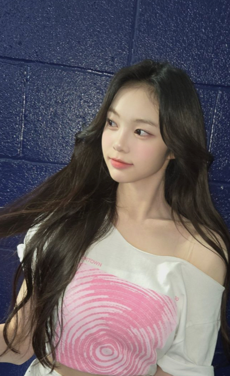 Behind-the-scenes cut of Ian (Hearts2Hearts)