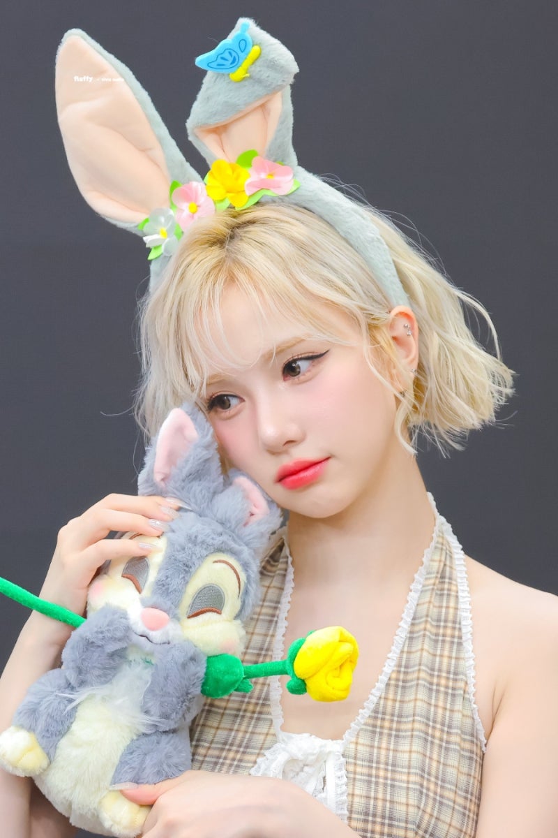 Latest photo of Eunha (GFRIEND, VIVIZ)