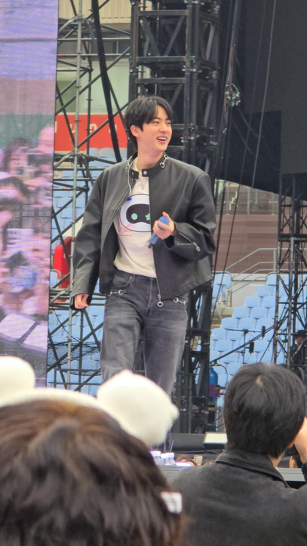 Fan-made special wallpaper for Jin (BTS)