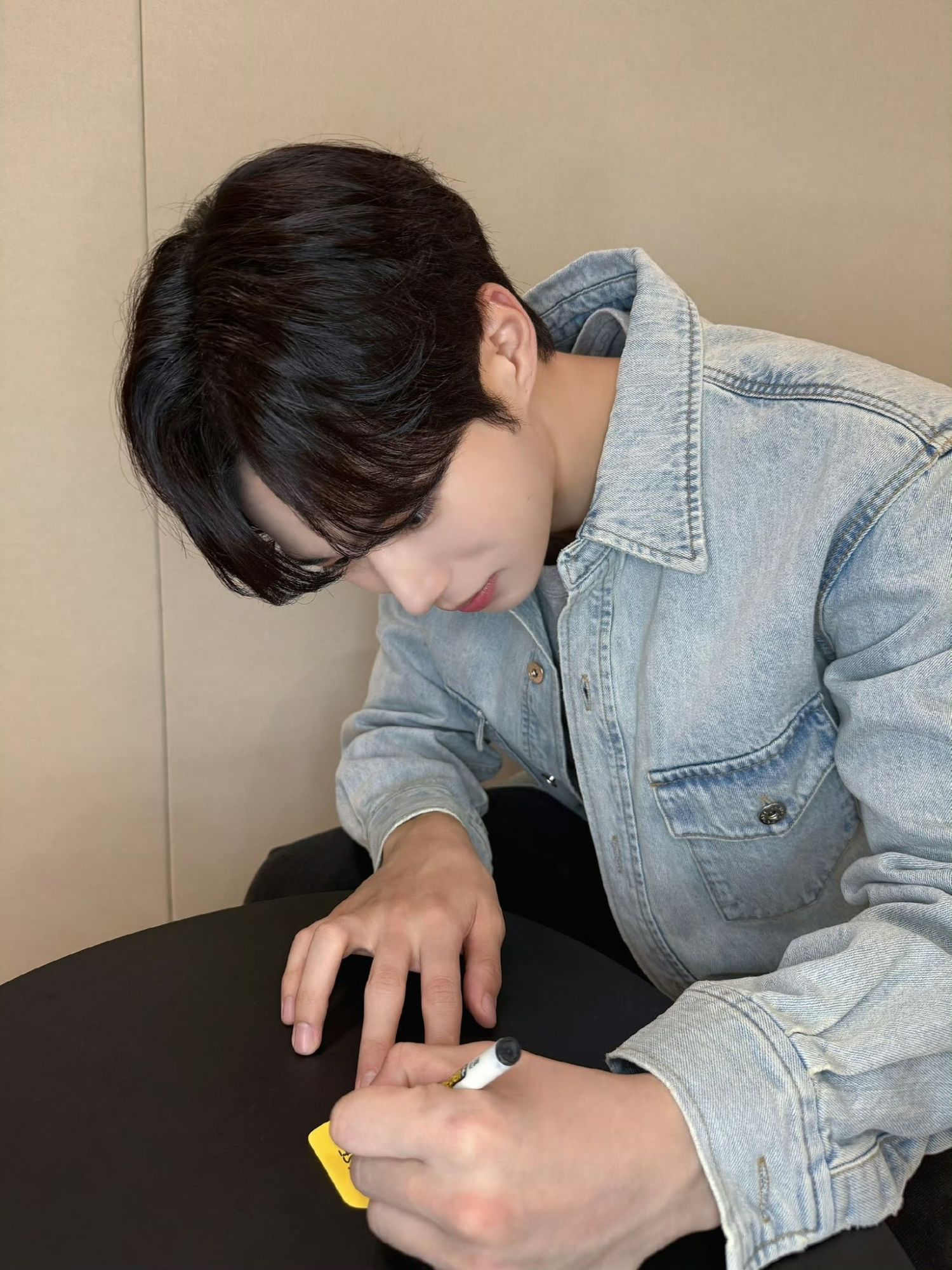 A moment captured by Kim Junseo (ALPHA DRIVE ONE)'s fan