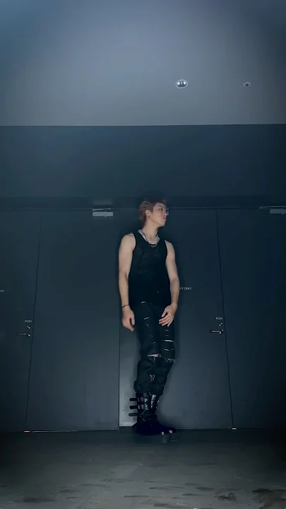 Potret di balik layar So Junghwan (TREASURE)