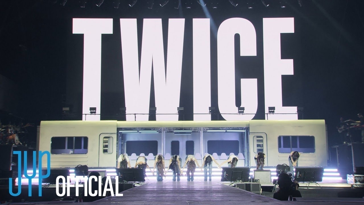 미나 (TWICE)의 최신 사진