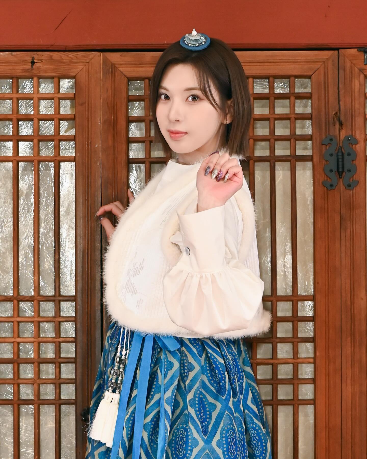 Recent activity shot of NMIXX