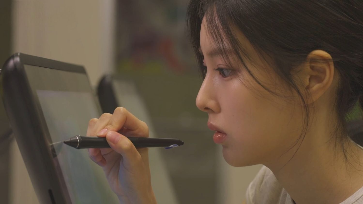 Recent activity shot of Kang Hyewon