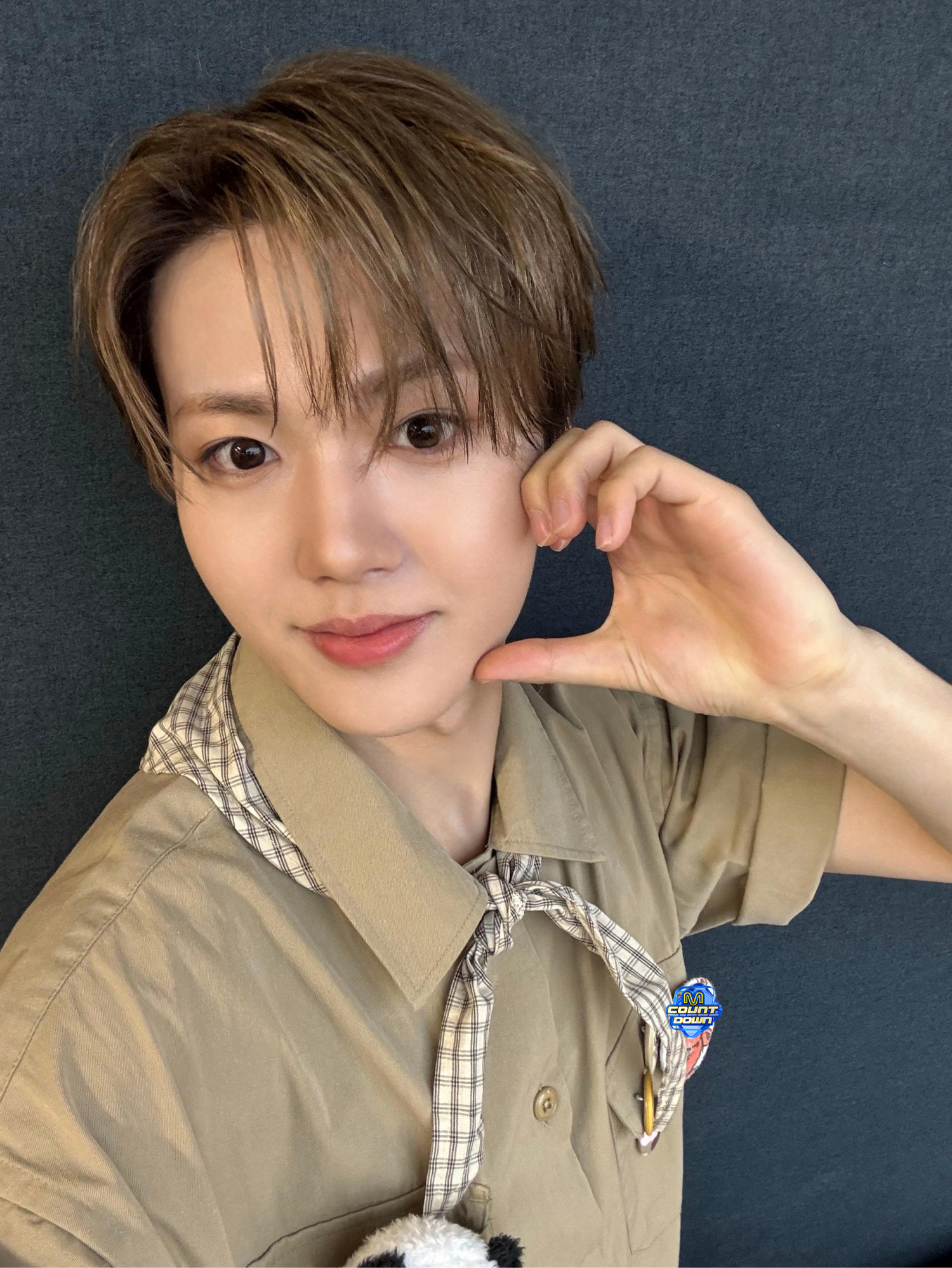 Behind-the-scenes cut of Doyoung (TREASURE)