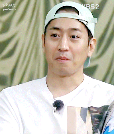 A moment captured by SHINHWA's fan