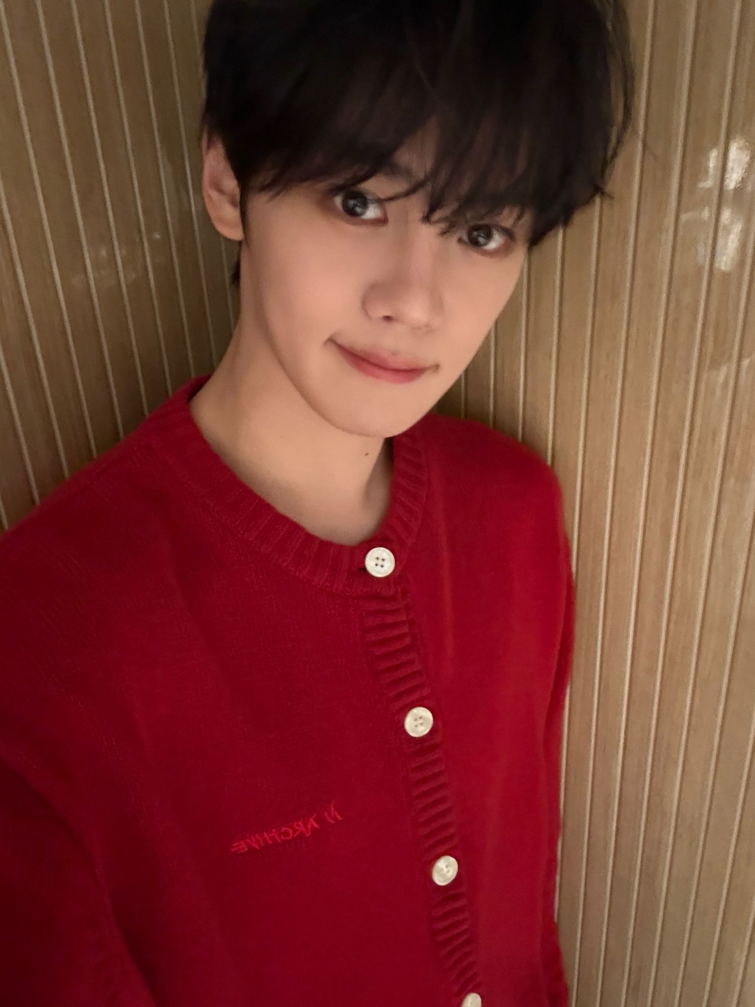 Recent activity shot of Kim Gyuvin (ZEROBASEONE)