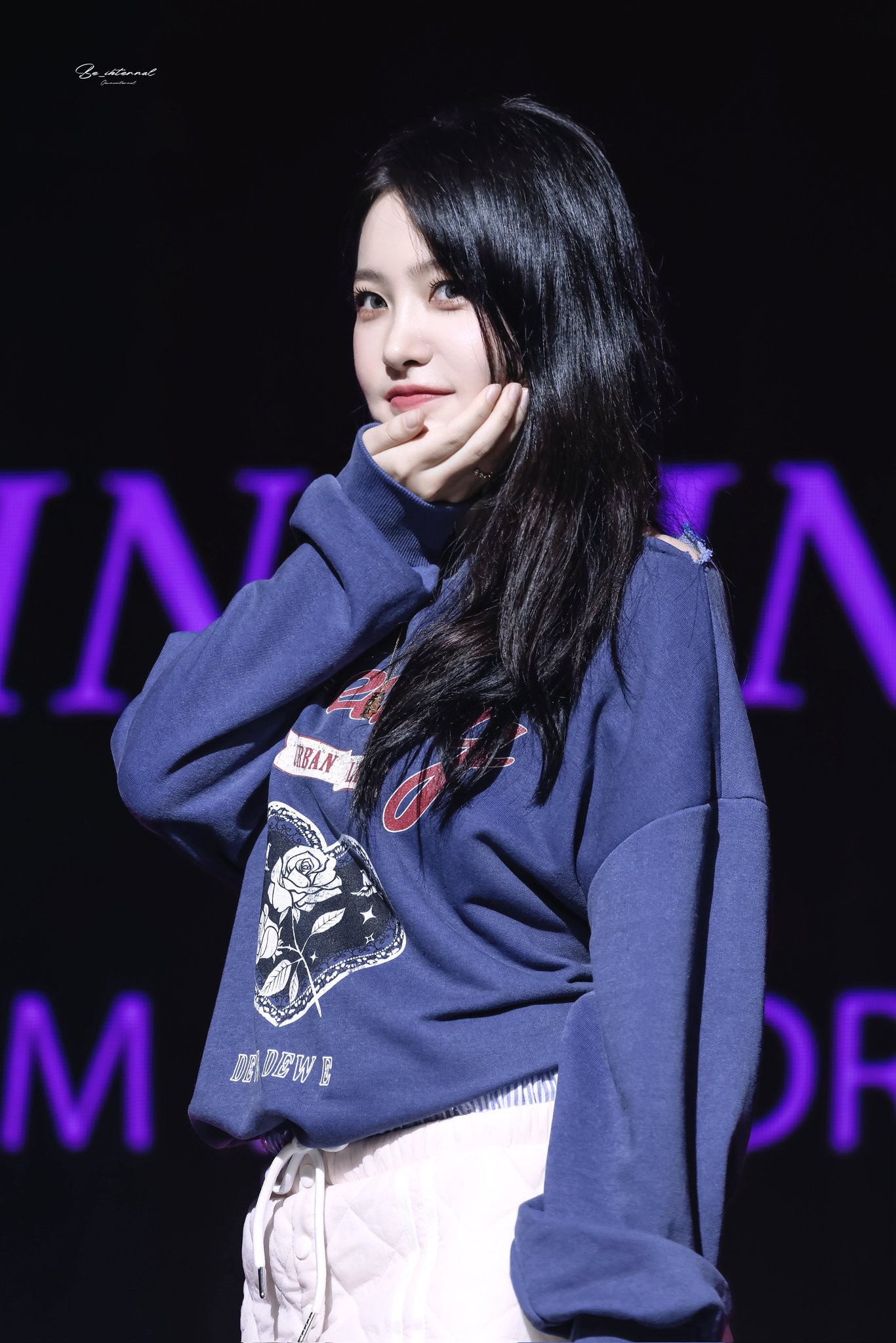 A moment captured by Yeri (Red Velvet)'s fan