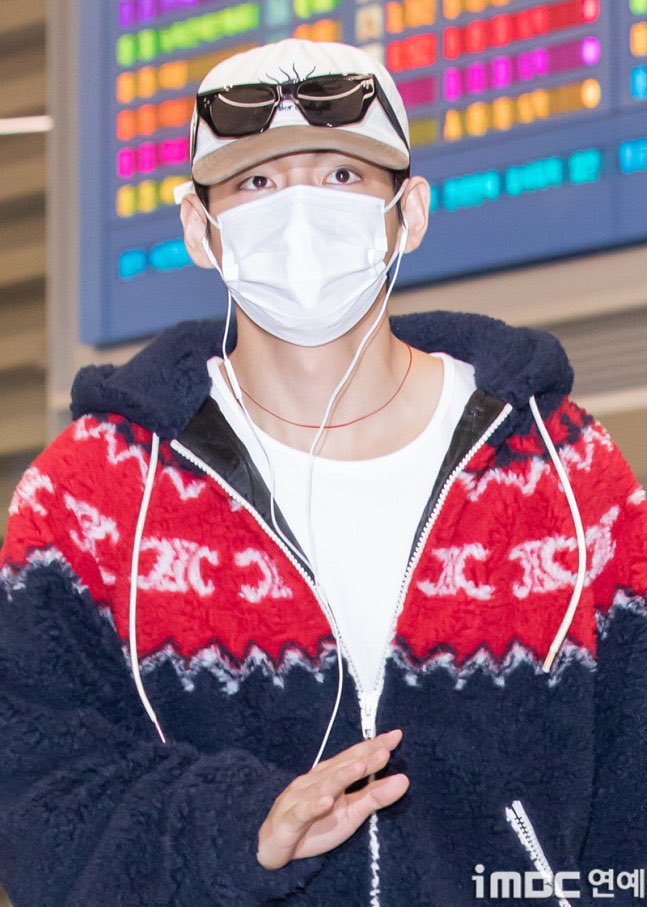 V (BTS)の最近の活動写真