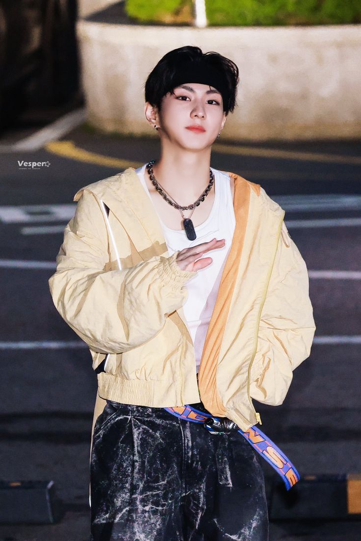 A moment captured by Jungwon (ENHYPEN)'s fan