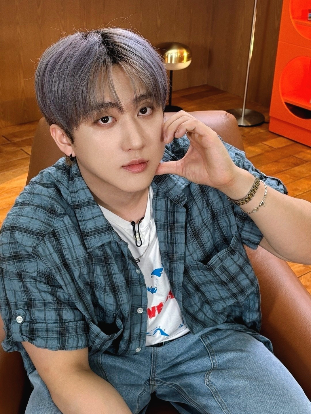 Behind-the-scenes cut of Changbin (Stray Kids)