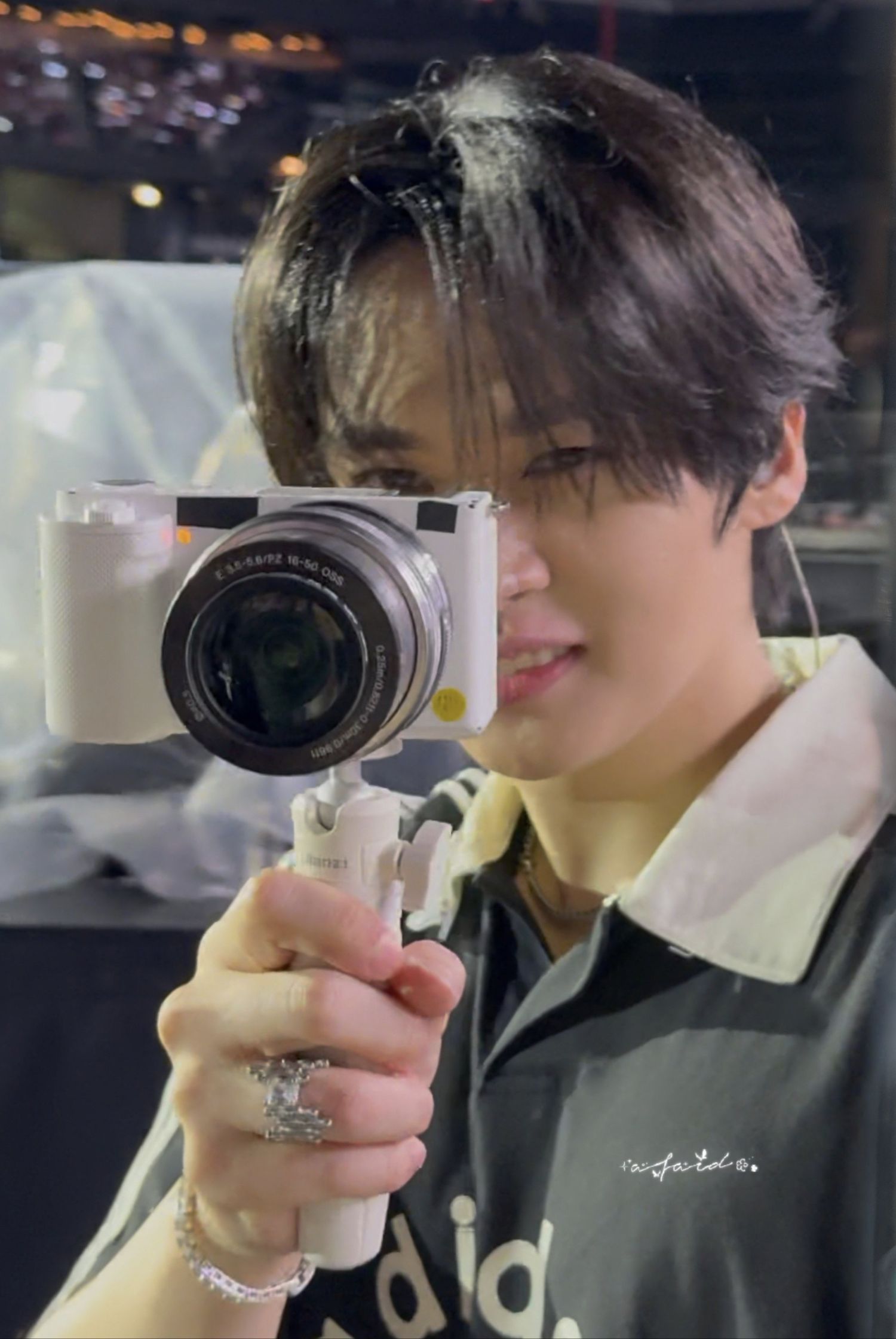 Behind-the-scenes cut of Lee Know (Stray Kids)