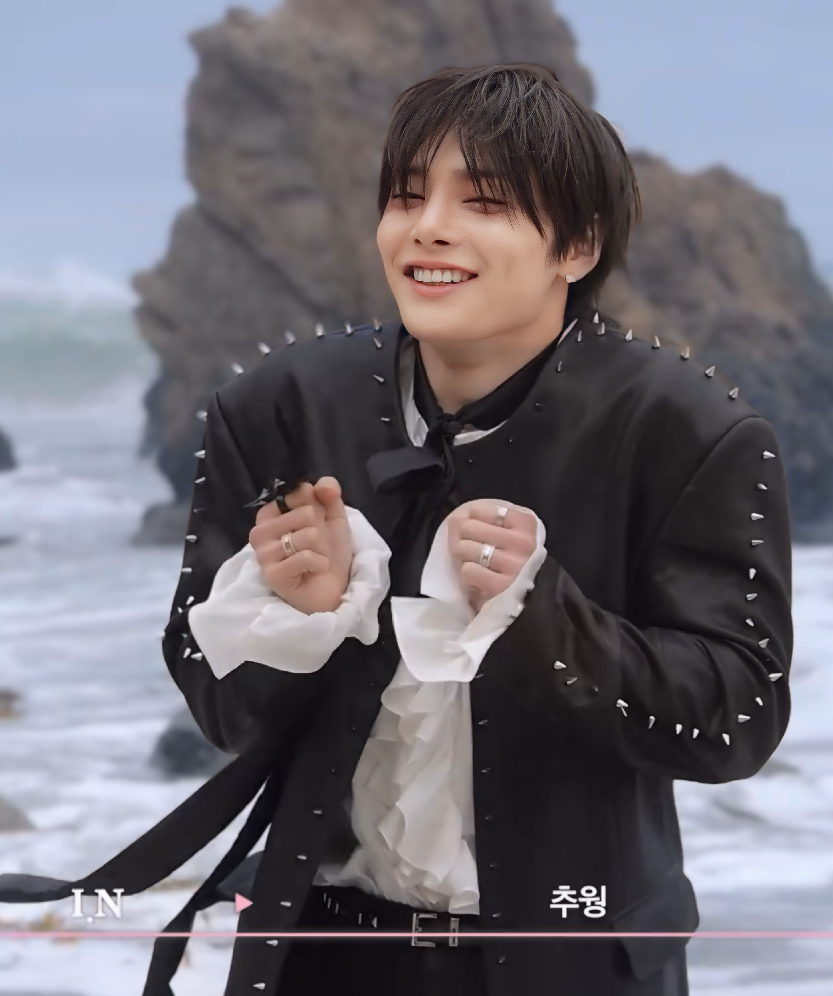 Behind-the-scenes cut of I.N (Stray Kids)