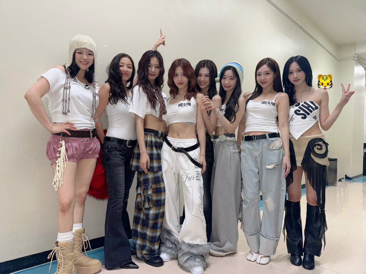 TWICE 최근 활동샷