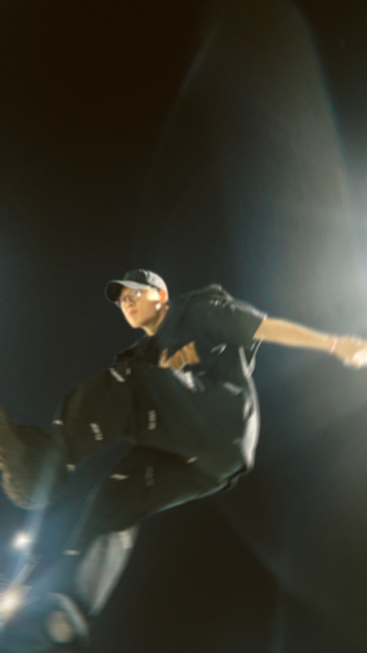 Today's most popular wallpaper in the BOBBY (iKON) community