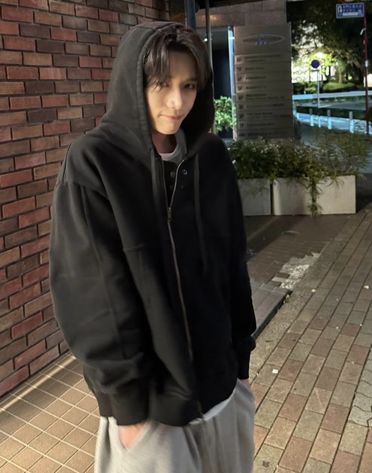 Latest photo of Beomgyu (TOMORROW X TOGETHER)