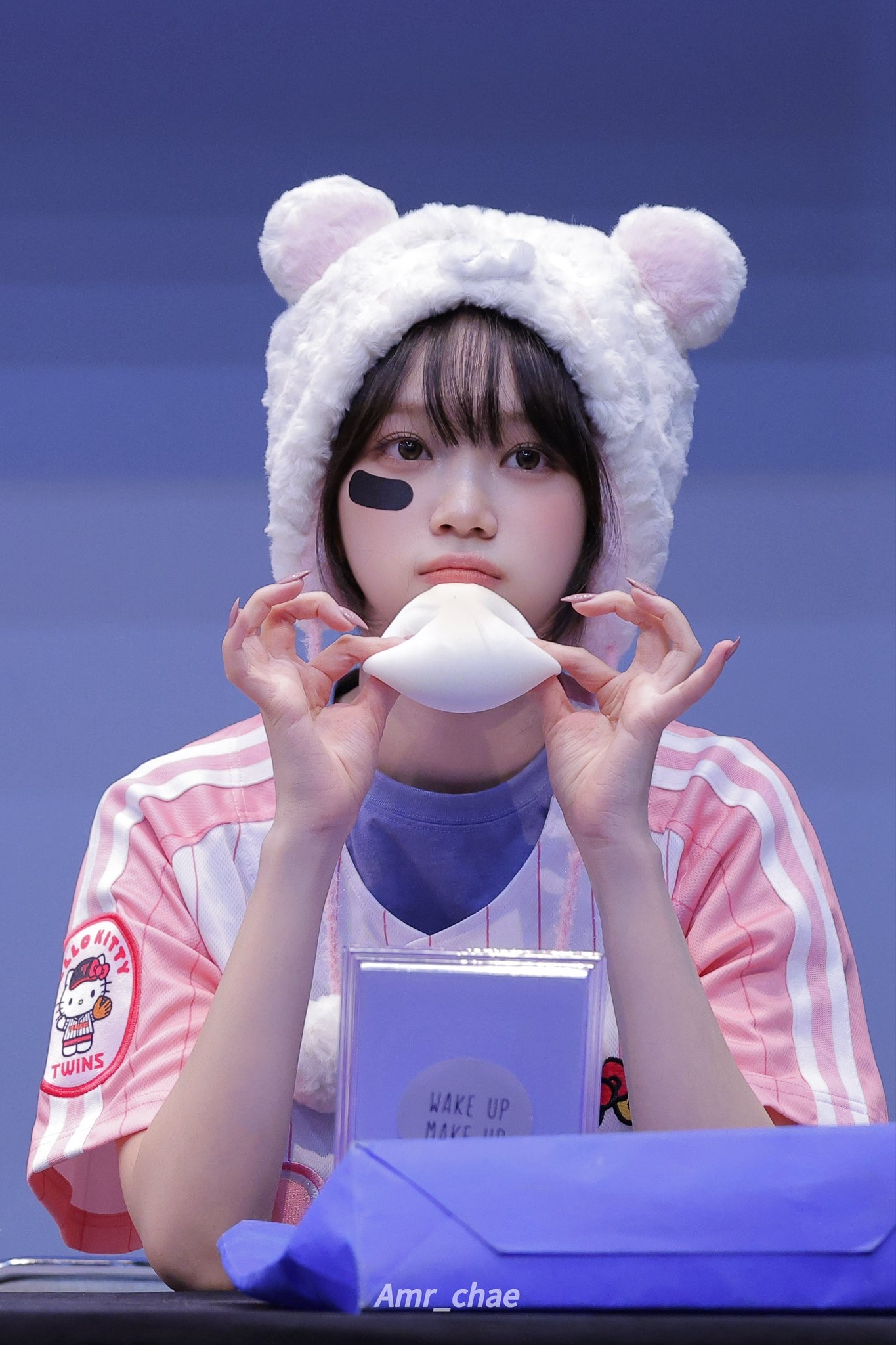 金采源 (LE SSERAFIM)的最新照片