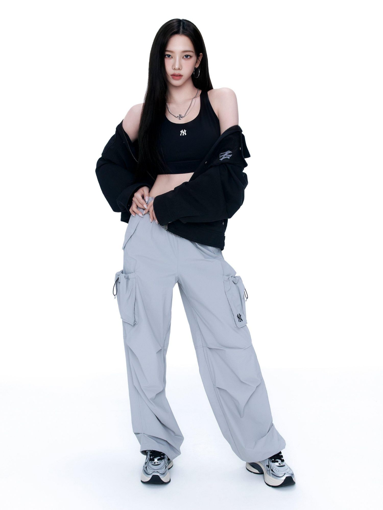 Recent activity shot of Karina (aespa)