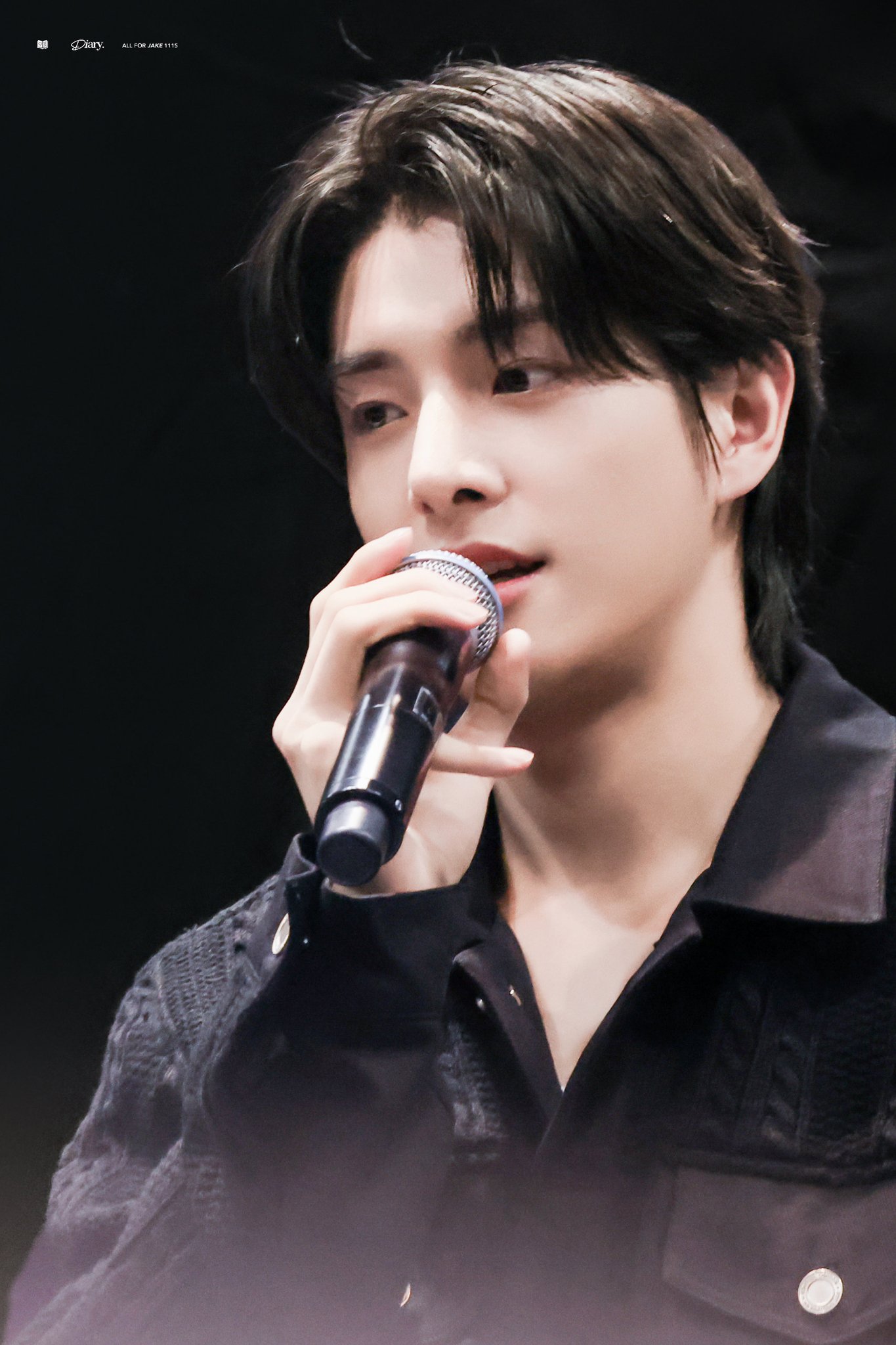 Momen yang diabadikan oleh penggemar Jake (ENHYPEN)