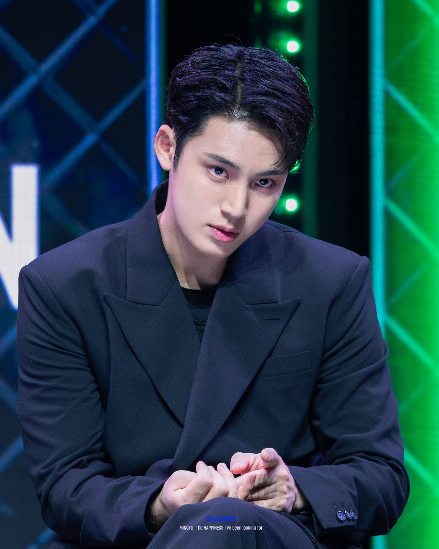A moment captured by Mingyu (SEVENTEEN)'s fan