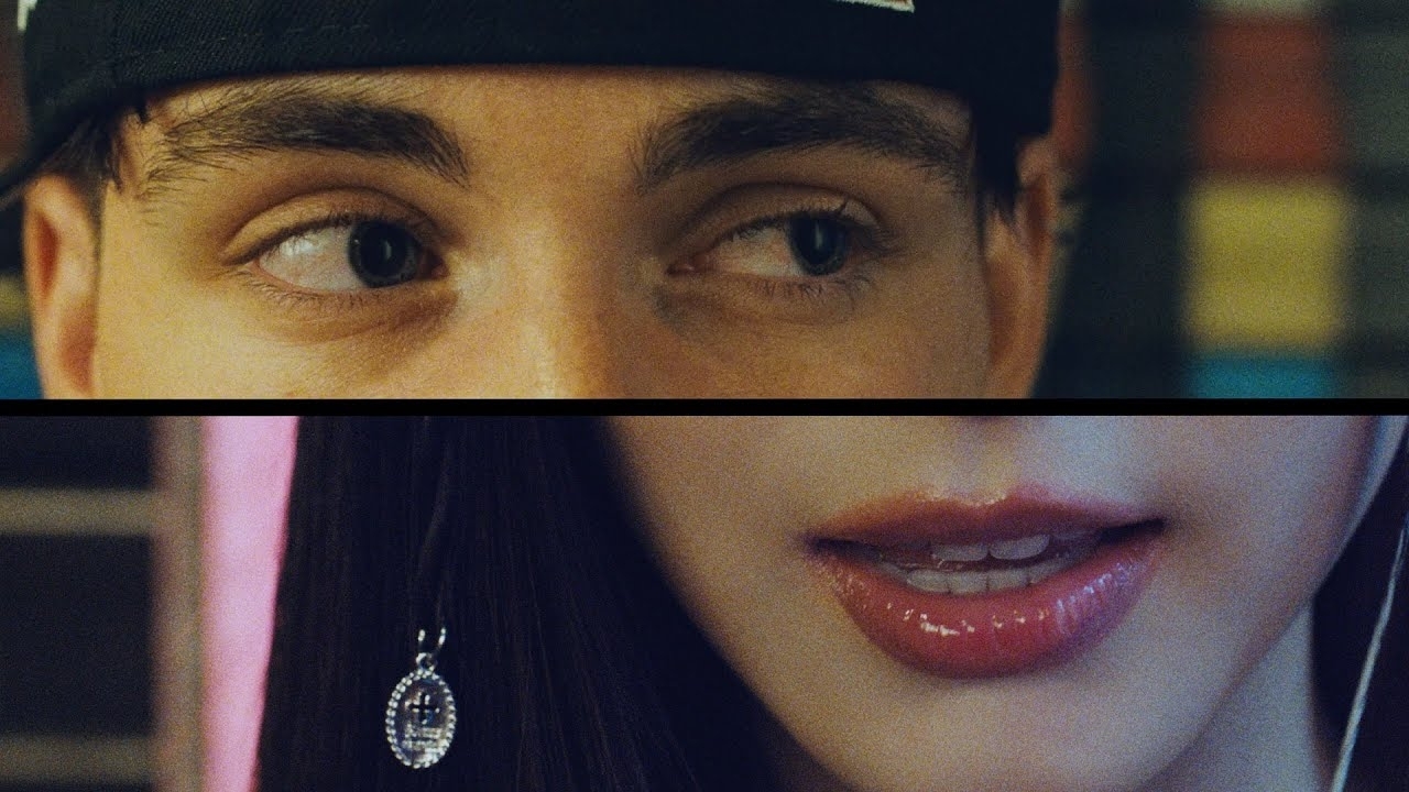 쯔위 (TWICE)의 비하인드 컷