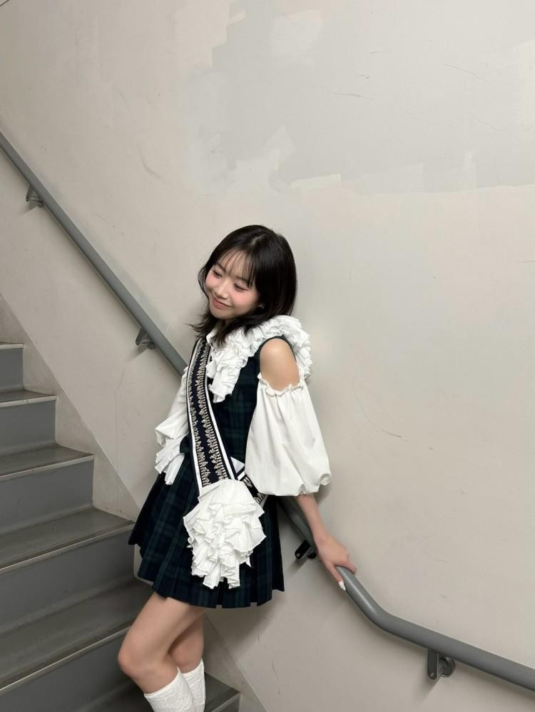 Behind-the-scenes cut of Shimizu Keiko (ME:I)