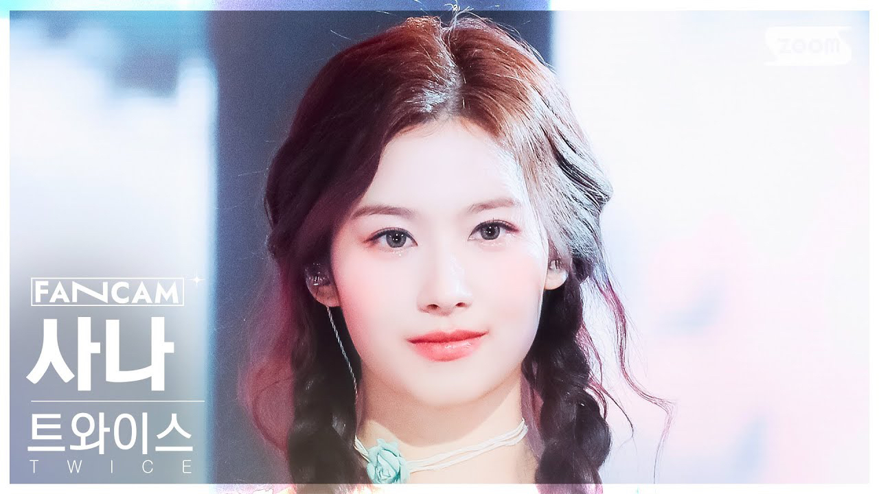 A moment captured by Sana (TWICE)'s fan